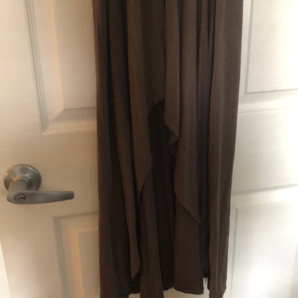 Moving - Picture 2 of 2